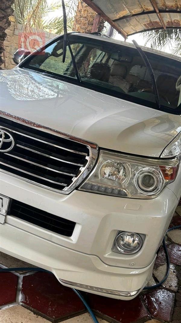 تويوتا لاندكروزر 2014 للبيع في العراق - المدينة